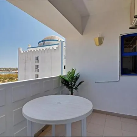 Modern Apartment Close Near Beach In Portimao Pt Daire Portimão