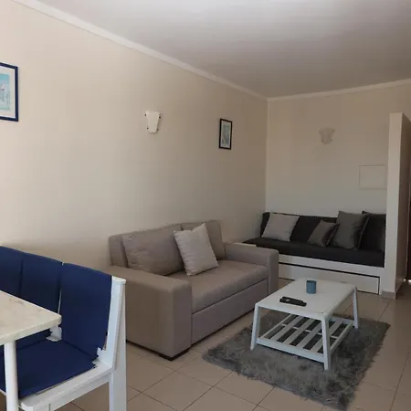 Daire Modern Apartment Close Near Beach In Portimao Pt